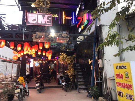 Mặt bằng kinh doanh ngay chợ mới Long Thành