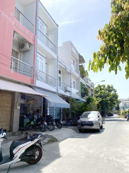 Đi đến slide 4