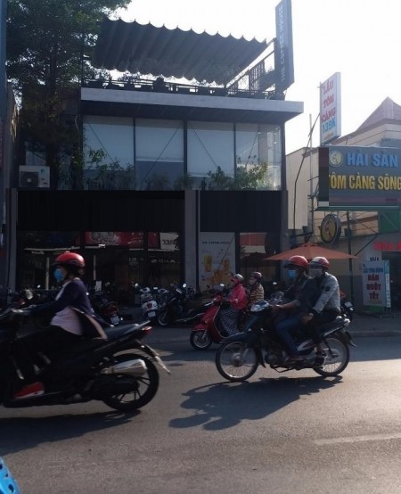 Cho Thuê Nhà Mặt Tiền, Quận 6 - 8,3 X 21 -Đường Hồng Bàng