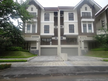 Cuối năm xả kho nhà khu K-2 Ciputa dt 140m2 giá chỉ 22,5 tỷ / lô cơ hội đầu tư tang giá lên 25 tỷ trong 2021