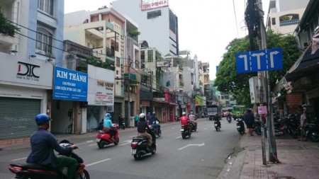 Cho thuê nhà 2 mặt tiền đường Phổ Quang, Phú Nhuận