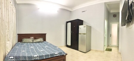 Phòng Phú Nhuận 28m2 BAN CÔNG giờ tự do, nội thất, BẾP, Lì Xì 500.000đ