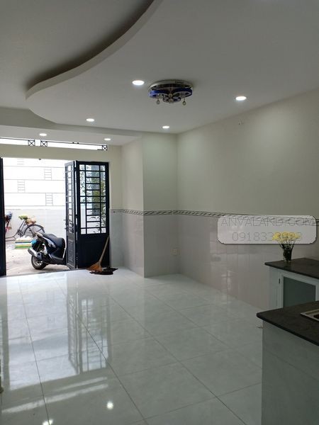 Mừng VietNam Vô địch - Bán nhà Phan Văn Trị, Phường 7, Quận 5, 52M2, 3PN, 3WC, 2 Tầng, giá 5 tỷ 8