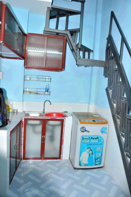 NHÀ SIÊU HIẾM, Bùi Thị Xuân, P2, Tân Bình, 3 tầng, 1.65 tỷ