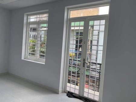 Tân Bình - Nhà ngang 5m giá 3.2 tỷ Phạm Văn Bạch, Phường 15, quận Tân Bình