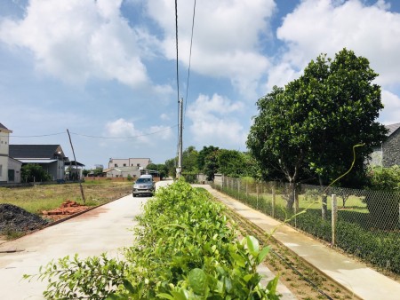Đất nghỉ dưỡng ven biển Hồ Tràm DT 221m2, TC 100m2, SHR cách biển 1,5km. Giá tốt sinh lời 15tr/m2