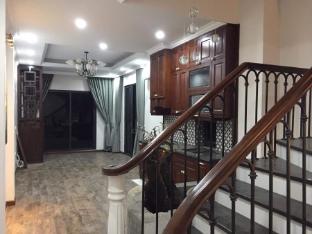 Bán nhà phố Trương Định, Hai Bà Trưng 67m2, MT5m x 5 tầng, ngõ oto, nhà mới,6 ngủ