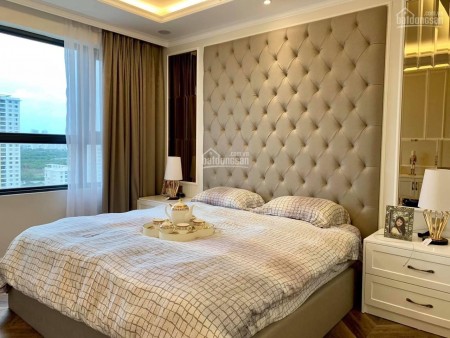 Riviera Point Quận 7 cần cho thuê căn hộ rộng 120m2, tầng cao, có sẵn đồ dùng, giá 18 triệu/tháng