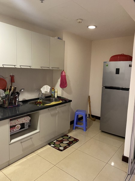 Cho thuê căn hộ R5A 12A16 Royal City, 109m2, 2PN 2WC, đủ đồ, sân chơi trẻ em+bể bơi 4 mùa ngay dưới tầng 1 LH 0986568986