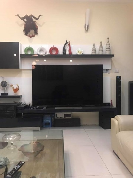 Bán gấp nhà Phan Đình Giót, sát ô tô, nhà đẹp, ở ngay, DT 45m, chỉ 2.9 tỷ
