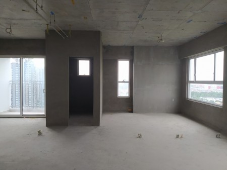 Căn hộ 3pn trên diện tích sử dụng 100m2 tại Sunrise Nhà Bè nhà thô còn sót lại giá tốt