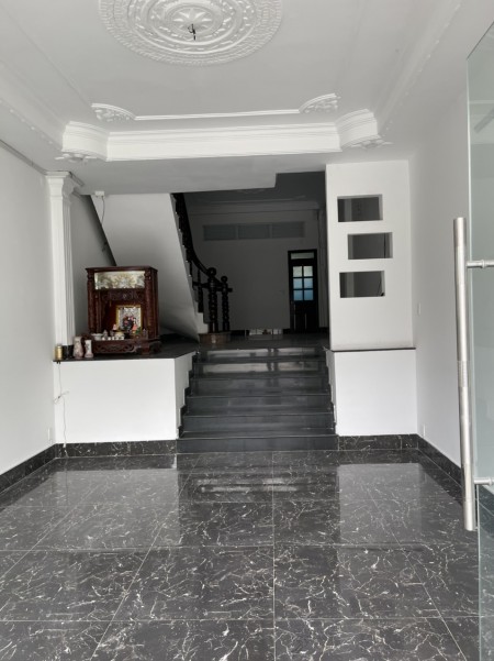 Nhà mới MT Tân Kỳ Tân Qúy (4,5x25m) 3L,ST, 5PN, 5WC