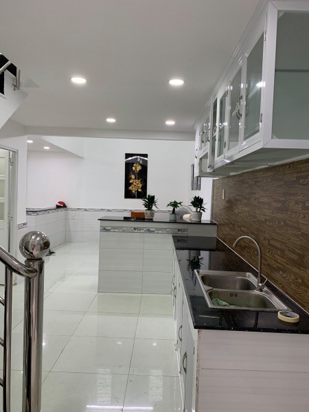 Bán gấp nhà trước tết 1 lầu, 120m2, Lê Đức Thọ, Giá 3,35 tỷ