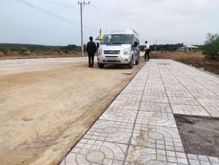 GĐ anh Tuấn ly hôn, bán gấp lô 210m2 đất ODT gần vòng xoay Hắc Dịch,15 phút đi xe tới sân bay Long Thành.