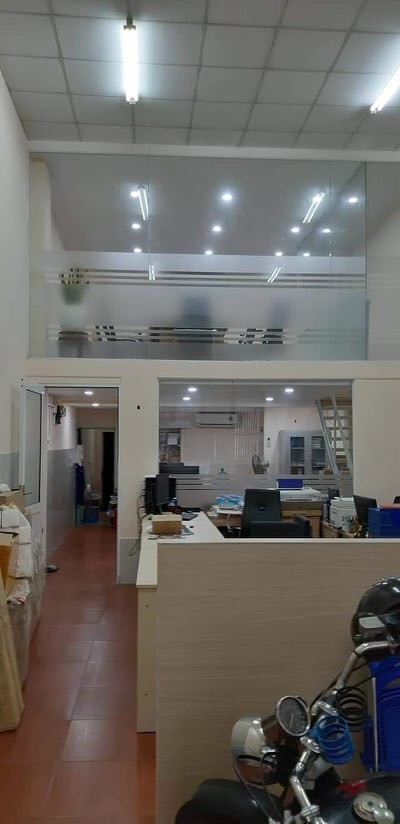 Bán nhà mặt tiền đường C22 khu K300 Cộng Hòa, 105m2 giá chỉ 23.5 tỉ