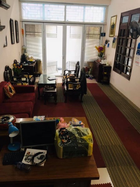 Nhà đẹp (Lô góc )phố Chùa Láng - Láng,50m2* 5T, giá 7,15 tỷ 0987888354, Ôtô đỗ ngày đêm.