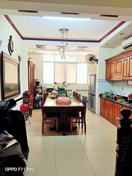 Bán nhà HXH đường Sư Vạn Hạnh, 3 tầng, Phường 12, Quận 10, giá chỉ 5 tỷ.