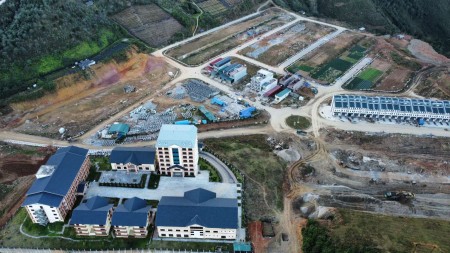 Đi đến slide 4