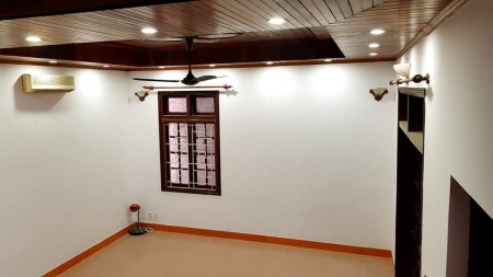 Biệt Thự Đặng Thai Mai View Hồ Tây, 2 Mặt Thoáng Trước Sau Vĩnh Viễn, 140Mx4T. giá mềm