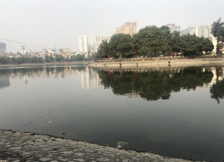 Bên Hồ, Nhà Ở đẹp kết hợp kinh doanh Cà Phê tại hồ Hoàng Cầu, phố Mai Anh Tuấn – Đống Đa