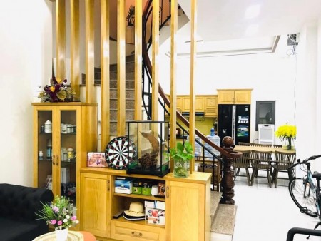 Bán nhà HXH Trần Khắc Chân,Tân Định Quận 1, DT 36 m, 4 tầng Giá 8,2 tỷ.