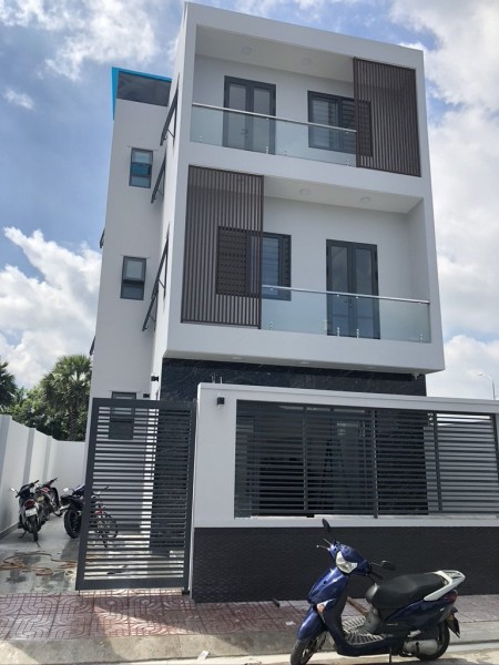 Biệt thự liền kề 127m2 mới 100%, chỉ từ 4 tỷ, gần chợ Bình Chánh