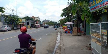 MT DT 743C Tân Long, TP Dĩ An, Bình Dương.