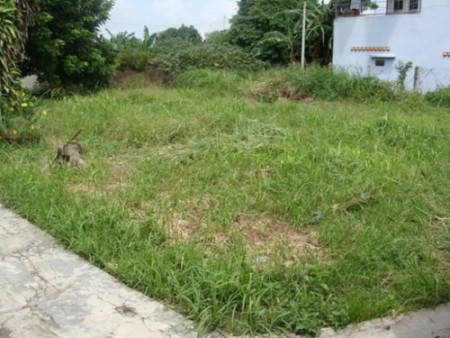 Bán đất hẻm ô tô đường Lê Lợi hướng Tây bắc