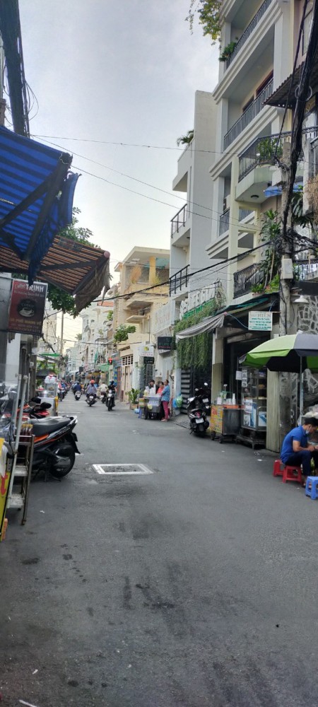 Bán Nhà Đẹp Nở Hậu, DT 46m2, 1 Trệt, 3 Lầu, Hẻm Thông, Nguyễn Bặc Giá Rẻ.
