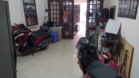 BÁN NHÀ MẶT PHỐ TRƯƠNG ĐỊNH, VỈA HÈ 3M, KINH DOANH SẦM UẤT, VỊ TRÍ CỰC ĐẸP.