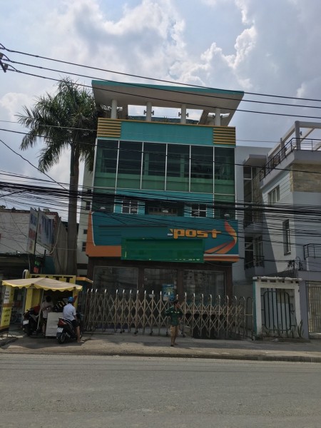 Mặt tiền Nguyễn Thái Sơn dt.10x20m gần bv.175
