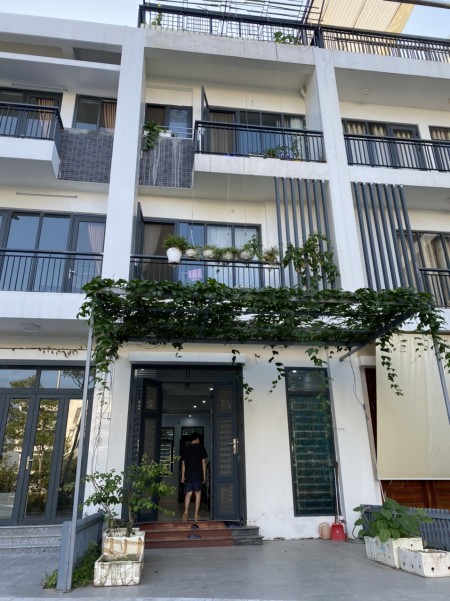 Chính chủ cho thuê nhà tại số 68 phố Phúc Minh, khu Park Home khu nhà ở liền kề của BCA