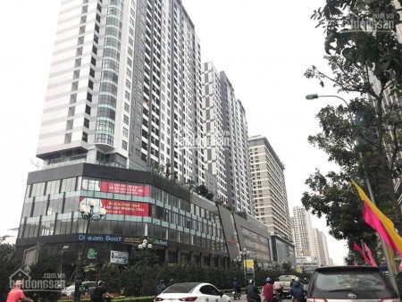 Cần bán gấp căn hộ Cao Cấp 3 ngủ, diện tích 121m2. tòa Golden Palm 21 Lê văn Lương, hơn 4 tỷ