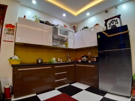 BÁN NHÀ NGUYỄN TUÂN SIÊU ĐẸP, 38M2, 5TẦNG, MẶT TIỀN 7M, 4,3TỶ