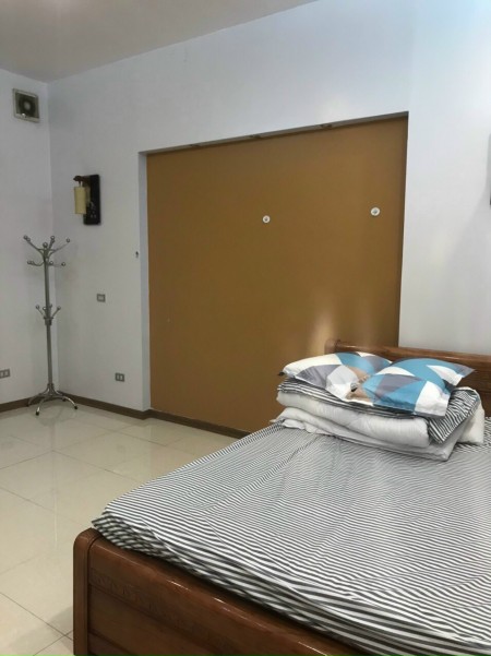 Bán nhà 4 tầng đường Ngô Quyền, Hải Dương, 65m2, căn góc, 3 tỷ 650, nhà đẹp
