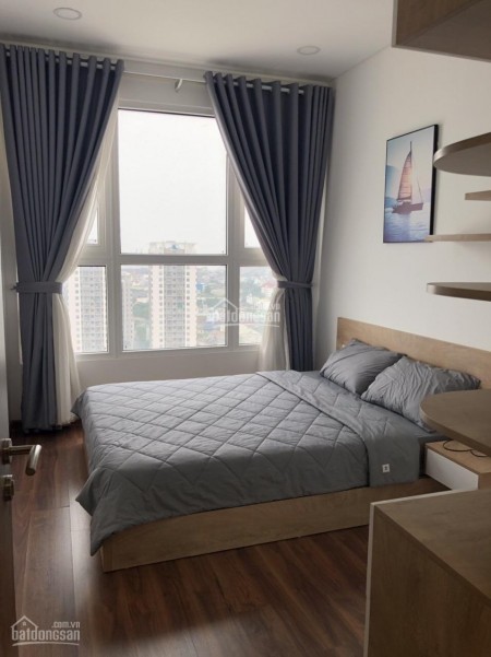 Mình có căn hộ rộng 49m2, 2 PN, tầng cao cc Imperial Place Quận Bình Tân, giá 5.5 triệu/tháng
