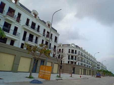 Đi đến slide 2