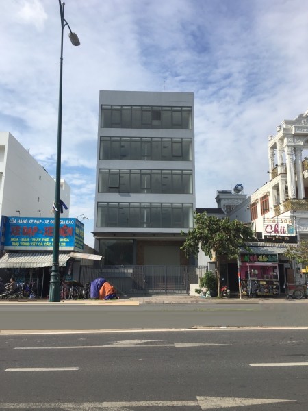 Bến Vân Đồn, Phường 9 dt 6.7 x 18 Khu an ninh cao