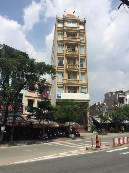 Đường Nguyễn Trường Tộ mt quận 4 ct lâu dài 80m2 6 lầu