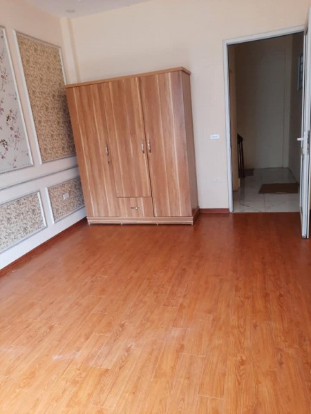 OH NỔ RỒI QUÁ HIẾM Bán nhà Định Công giá RẺ 39m2, 2.6 tỷ.