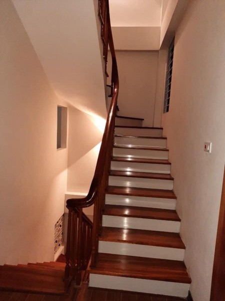 Nhà đẹp thông số đẹp Trương Định Hoàng Mai 50m chỉ 3.5 tỷ