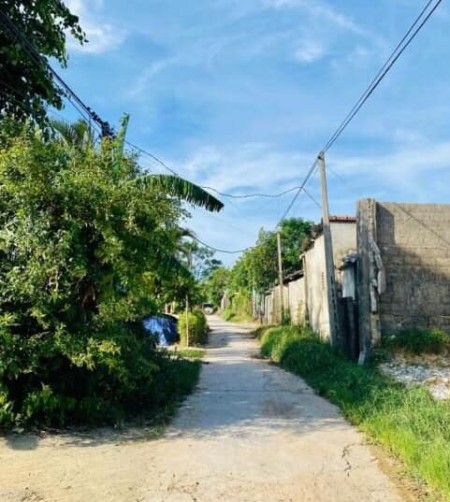 BÁN ĐẤT MẶT TIỀN VƯƠNG THỪA VŨ , THUỶ PHƯƠNG CẮT NGANG TRƯNG NỮ VƯƠN