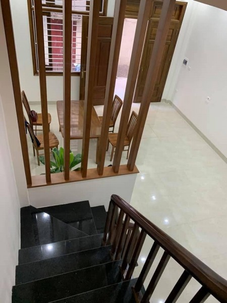 Phân lô Ngô Quyền, Gara 7 chỗ, 2 mặt thoáng, DT53mx4T, MT4.3, Nhỉnh 4 ti
