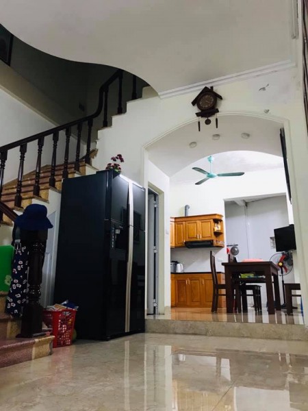 Nhà mặt ngõ ô tô, bờ sông Sét, Trương Định, giá 7,35 tỷ