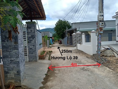 Bán đất tặng nhà 210m2 gần chợ Tân Xương xã Suối Cát giá rẻ LH 0788.558.552