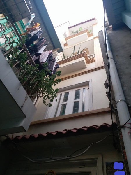Bán gấp nhà riêng, hẻm 450 Đoàn Văn Bơ, Q4, 4 lầu, 37m2/128m2, chỉ 3,45 tỷ