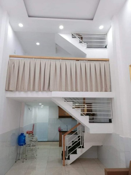 Bán gấp nhà Nguyễn Ngọc Lộc Phường 14 Quận 10 hxh 4 tầng giá 5.1 tỷ