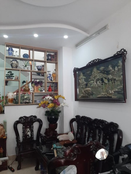 Cần tiền Mở Xưởng Nhựa Bán nhà 231/20 Hòa Hảo, Phường 6, Quận 10, 40M2, 4PN, 4WC, 3 Tầng, giá 5 tỷ 7