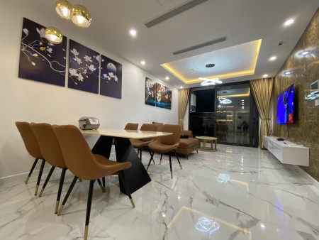 Bán Sunshine City 2PN S5 ban công Đông Nam view sân golf sửa đẹp - 0974606535
