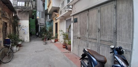 BÁN NHÀ 5 TẦNG NGUYỄN LƯƠNG BẰNG, ĐỐNG ĐA, TIỆN ÍCH NGẬP TRÀN, DT 33M, MT 3.9M, GIÁ 3.9 TỶ.